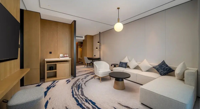 Двухместный люкс Deluxe Hilton Garden Inn Ordos Kangbashi