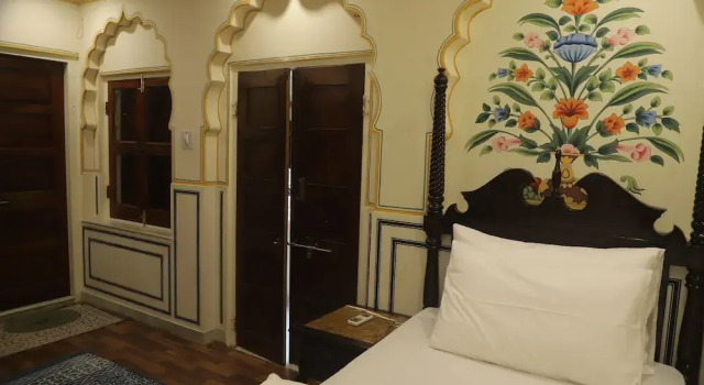 Одноместный номер Deluxe Raghunath Haveli - A Boutique Homestay