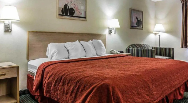 Номер Standard Quality Inn & Suites Stockbridge Atlanta South I-75