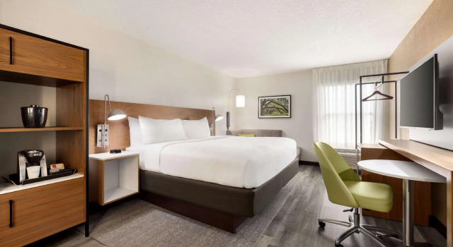 Двухместный номер Standard Four Points by Sheraton Alexandria