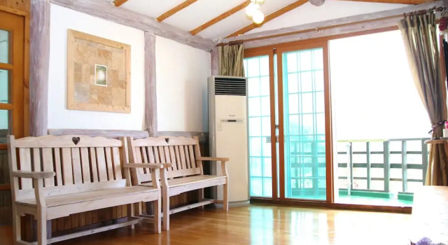 Seogwipo Beautiful Resort, Забронировать Гостевой дом Отели Согвипхо с парковкой, Парковка
