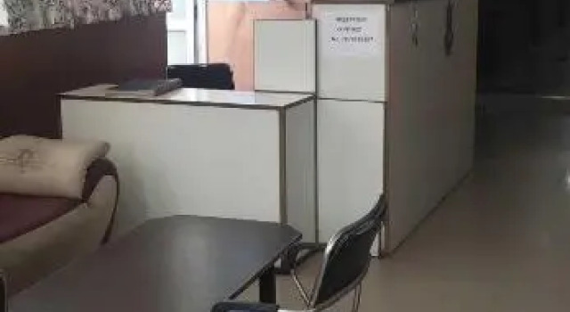 SPOT ON 93266 Sunrise Hotel, Забронировать Отель Бхивади штат Харьяна