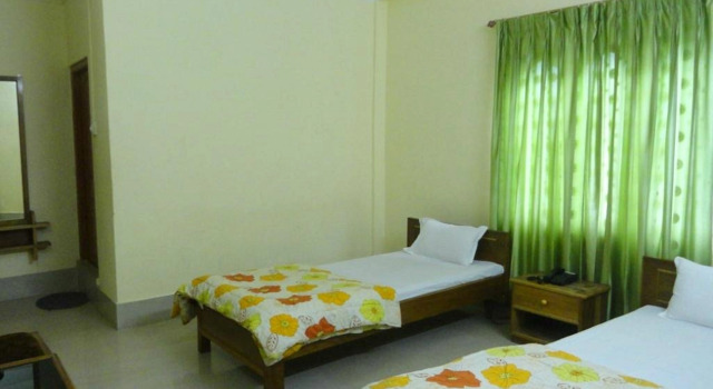 Hotel Samdup Khang, Rezervovat Hotel Dirang Arunachal Pradesh