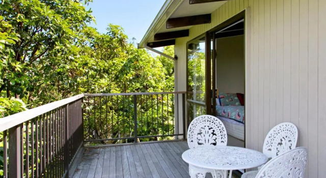 Acacia View at No 3 - Acacia Bay Holiday Home, Rezerwuj Hotel Hotele w Auckland Region z parkingiem, Parking