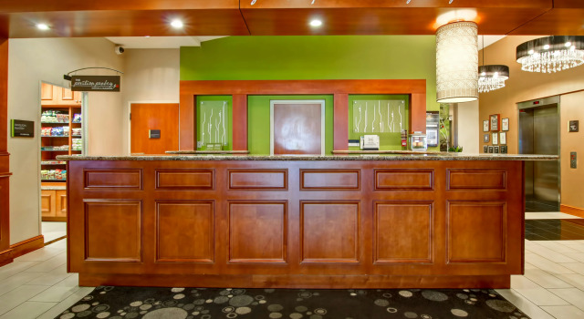 Hilton Garden Inn Toronto/Markham, Varaa Hotelli  