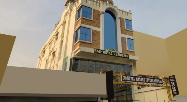Hotel Mysore International by Oyo Rooms, Забронировать Отель Майсур штат Карнатака, рядом с St Philomena's Church