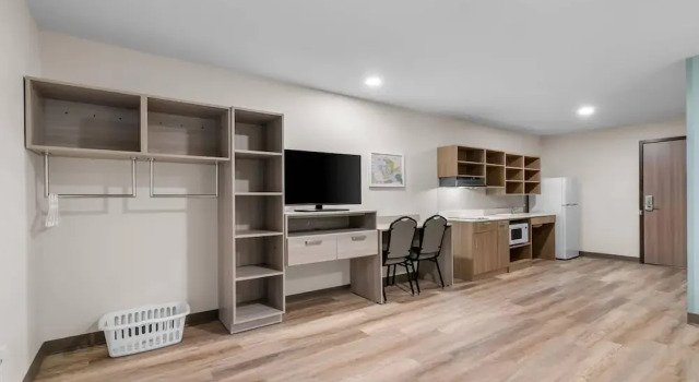 Четырёхместный номер Standard Woodspring Suites Harrisburg Carlisle