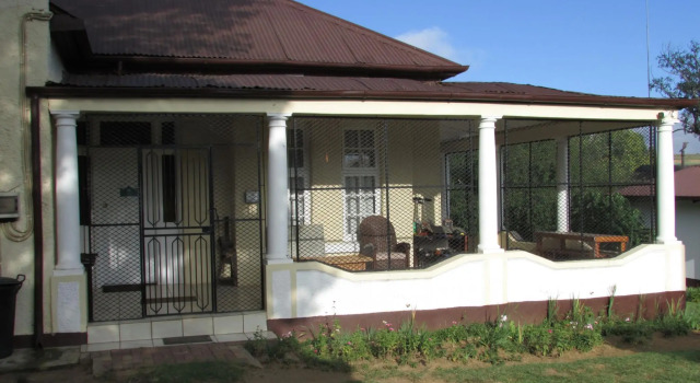 Absolute Leisure Cottages, Reservar Casa de férias Hotéis SPA em Mhala, SPA