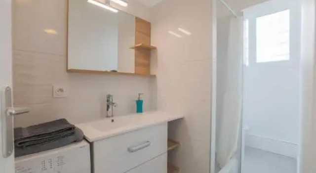 studio marine 100m plage, Prenota Appartamento Hotel a Aquitania con parcheggio, Parcheggio