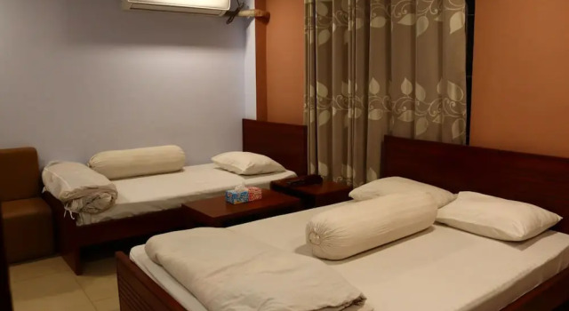 Номер Deluxe Hotel Marina International Ltd