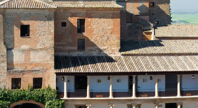 Parador de Oropesa, Забронировать Отель Отели Toledo Province 4 звезды, 4*