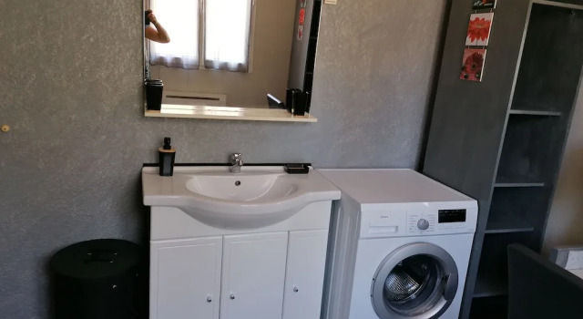 Коттедж Comfort c 1 комнатой с видом на реку E Canicce