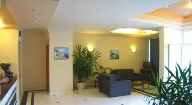 Creta Hotel