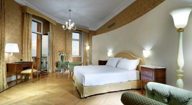 Люкс Executive с видом на море Eurostars Hotel Excelsior