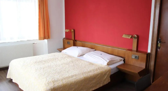 Номер Standard Hotel Restaurant Schweizerhaus