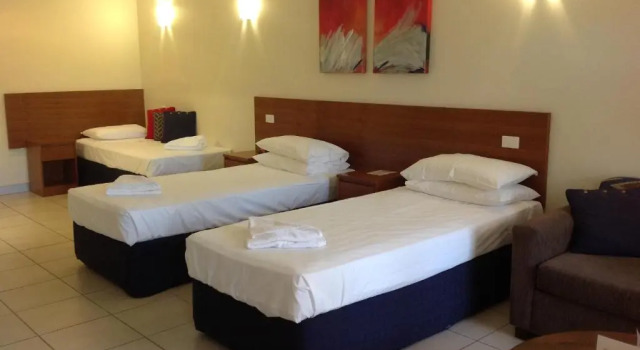 Номер Deluxe Cairns Queenslander Hotel & Apartments