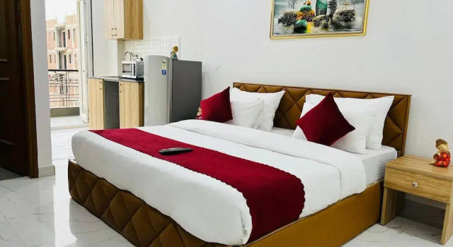 The Lodgers Luxury 1 BHK Serviced Apartment in Gurugram Near Millennium City Centre Metro, Забронировать Апартаменты/квартира Апартаменты Гургаон, рядом с Unitech Cyber City, Апартаменты/квартира