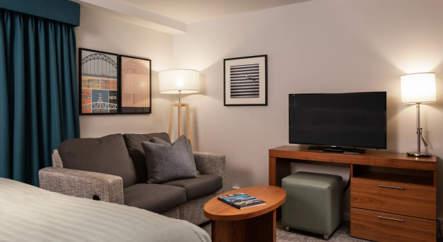 Staybridge Suites Newcastle by IHG, Забронировать Отель Ньюкасл-апон-Тайн Тайн и Уир, рядом с Нортамберленд-стрит