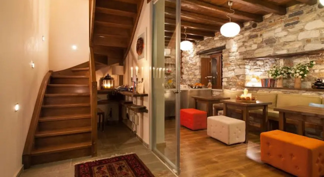 Addis Oneirou Hostel, Book Hostel Hostels in Thessalia, Hostel
