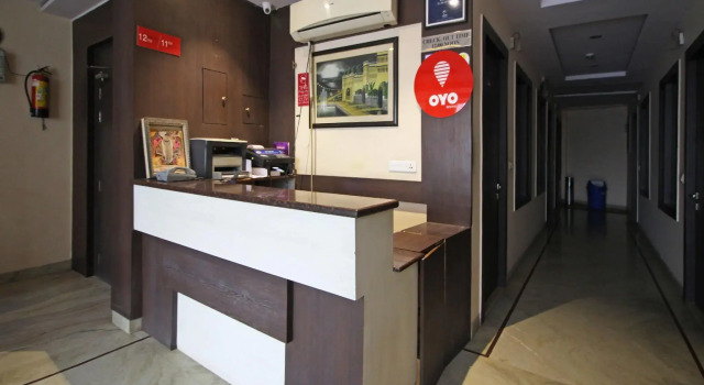 OYO 2839 Hotel Ganga Palace