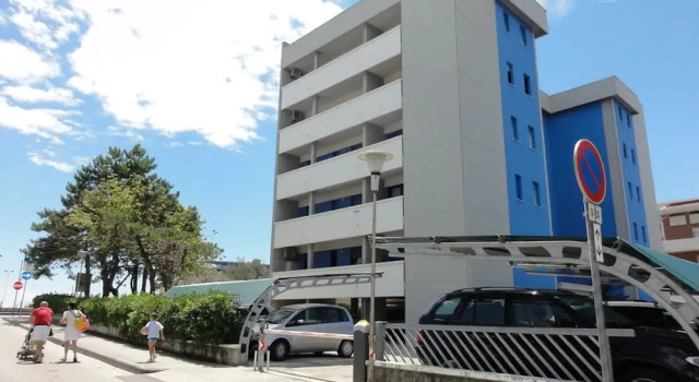 Condominio Columbus, Prenota Appartamento Hotel a Veneto con parcheggio, Parcheggio