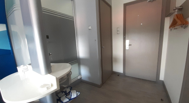 Standard Doppel Zimmer MD 7 Hotel Cirebon