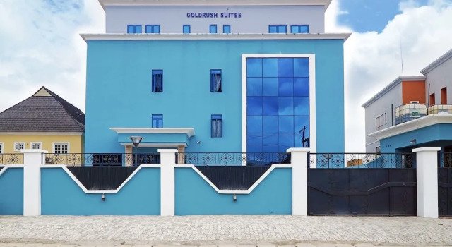 Gold Rush Suites