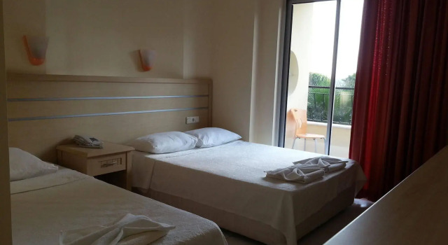 Summer Rose Hotel, Rezerwuj Hotel Hotele w Side Coast z basenem, Basen