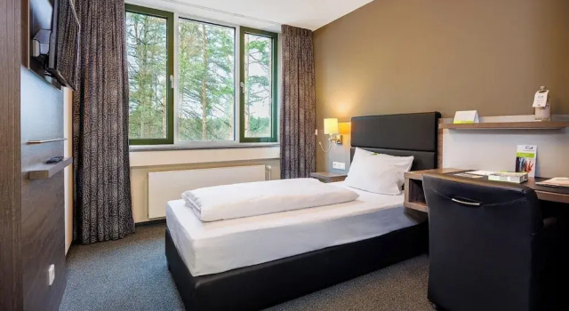 Одноместный номер Standard с видом на парк GenoHotel Forsbach