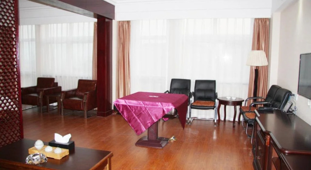 Rizhao Confucianism Hotel, Prenota Hotel Rizhao Shandong