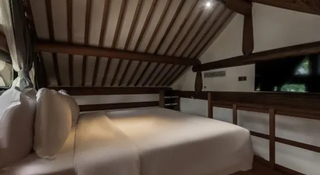 Семейный люкс с видом на внутренний двор Jinxitang Homestay（Taihu Dongshan Store）