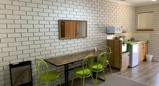 Номер Deluxe Kingswood Motel