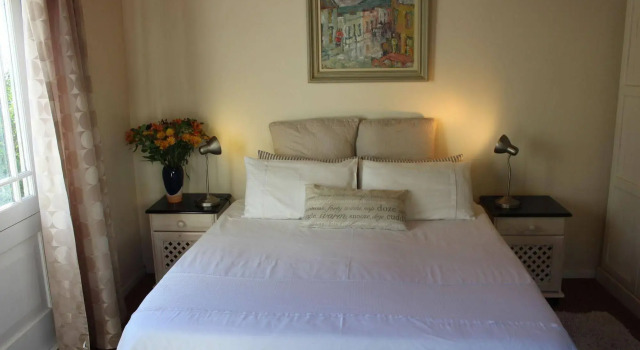 Die Braaihuis- sleeps 6, Large Veranda, Sea Views, Central and Fabulous, Забронировать Дом для отпуска Виллы Кейптауна, Вилла