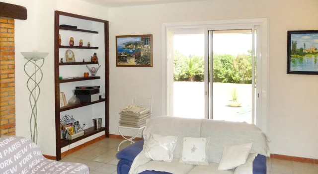 House With 3 Bedrooms in Saint-nazaire-d'aude, With Private Pool, Encl