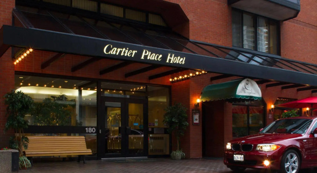 Cartier Place Hotel, Varaa Hotelli Ottawa 