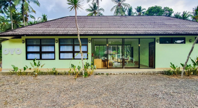 Двухместный люкс OYO 1605 Puput Resort Batulayar Senggigi