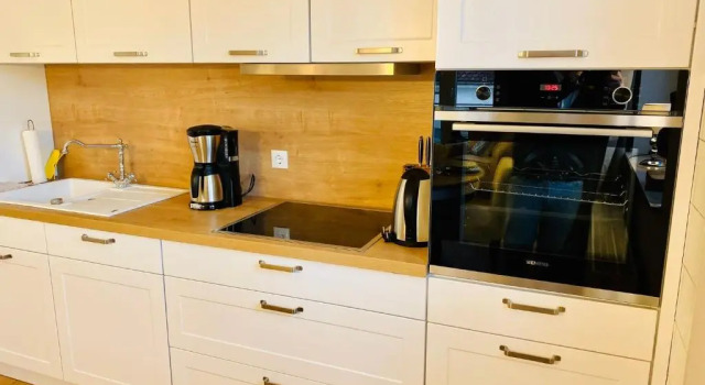 Wohlfühl-Apartment Irisblüte mit Privatstrand, Reserva ahora Apartamento Hoteles en Baden-Wurtemberg con aparcamiento, Aparcamiento
