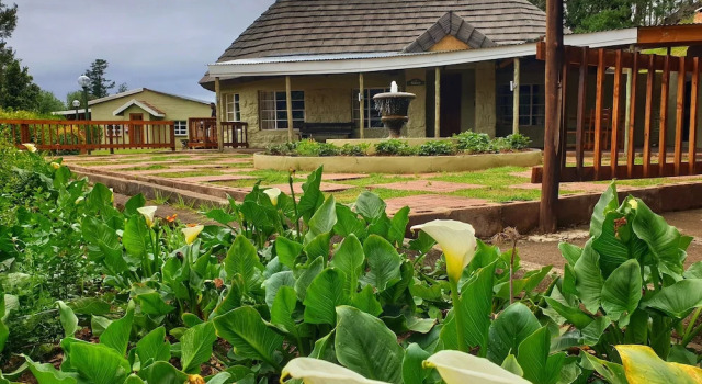 Коттедж Standard Mountain View Cottages Self Catering