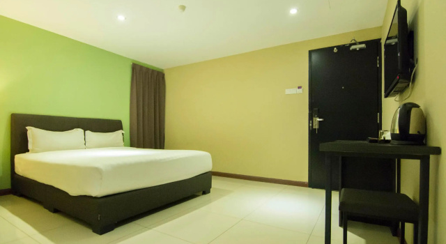 Standart çift kişilik oda Merdeka Hotel Kluang