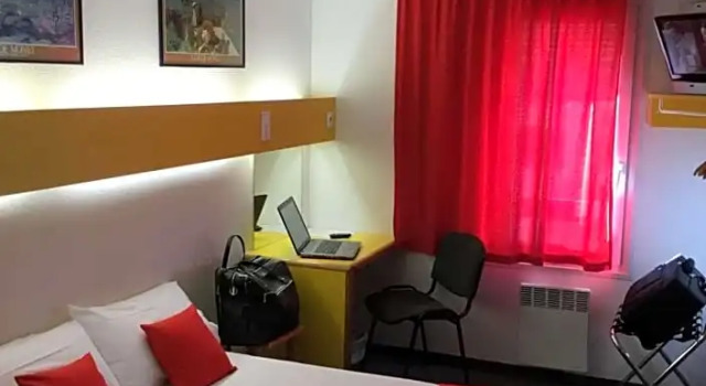 Номер Economy Quick Palace Poitiers