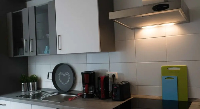Ferienwohnung Potsdamer Strasse 44, Забронировать Отель Дюссельдорф Северный Рейн-Вестфалия, рядом с Конгресс-центр Castello Düsseldorf