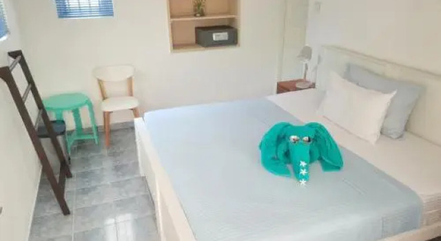 Neelas Beach Inn, Забронировать Гостевой дом Гостевые дома Хиккадува, рядом с Пляж Хиккадувы, Гостевой дом