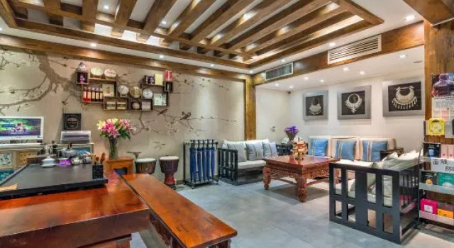 Yinman·Courtyard Yushe Life Aesthetics Designer B&B (Lijiang Old Town Sifang Street), Забронировать Отель «постель и завтрак» Лицзян Юньнань, рядом с Улица Сквер-стрит Древнего города Даянь