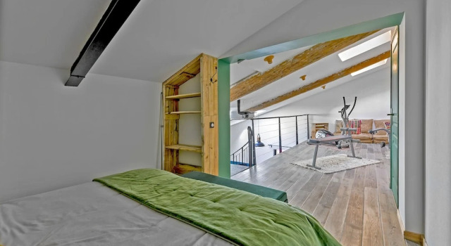 I Loft You, Забронировать Отель Роньона Буш-дю-Рон
