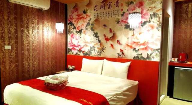 Splendid Flora B&B, Prenota Bed & breakfast Hotel a Pingtung County con parcheggio, Parcheggio
