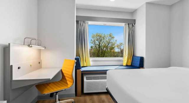 Microtel Inn & Suites by Wyndham Tulsa East, Boek Hotel Hotels in Catoosa met zwembad, Zwembad