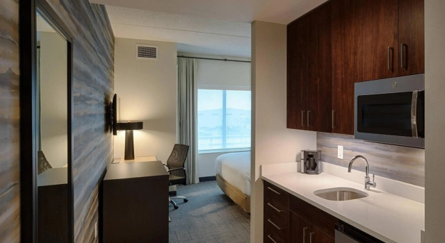 Fairfield Inn & Suites by Marriott Columbus Airport, Book Hotel Columbus Ohio