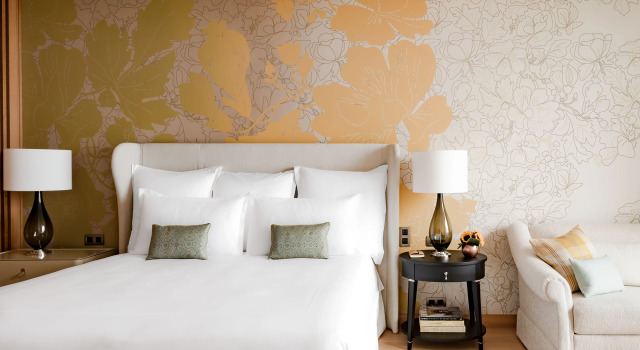 Полулюкс Royal Champagne Hotel & Spa