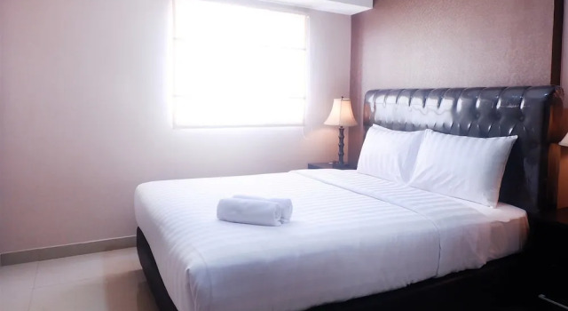 1 Bedroom The Wave Epicentrum by Travelio