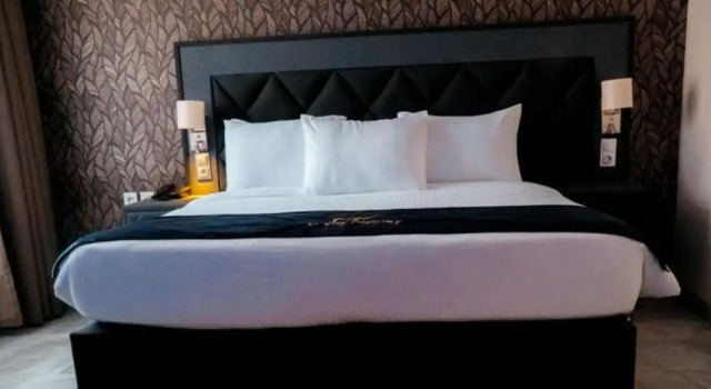Студия Presidential Home Free Hotel